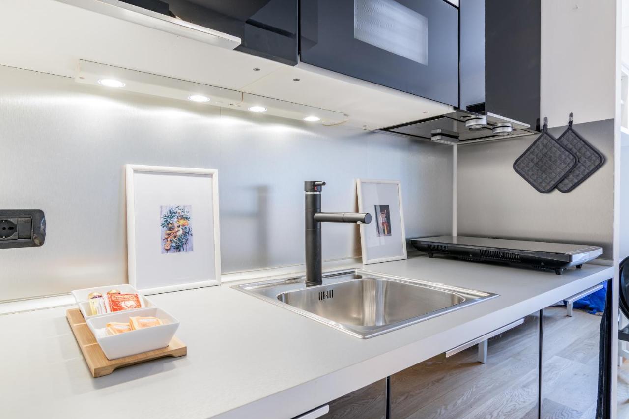 Beplace Cenacolo Apartments Milan Exterior photo